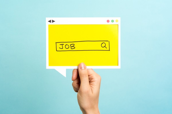 子育て支援制度が充実している会社、どう探す?